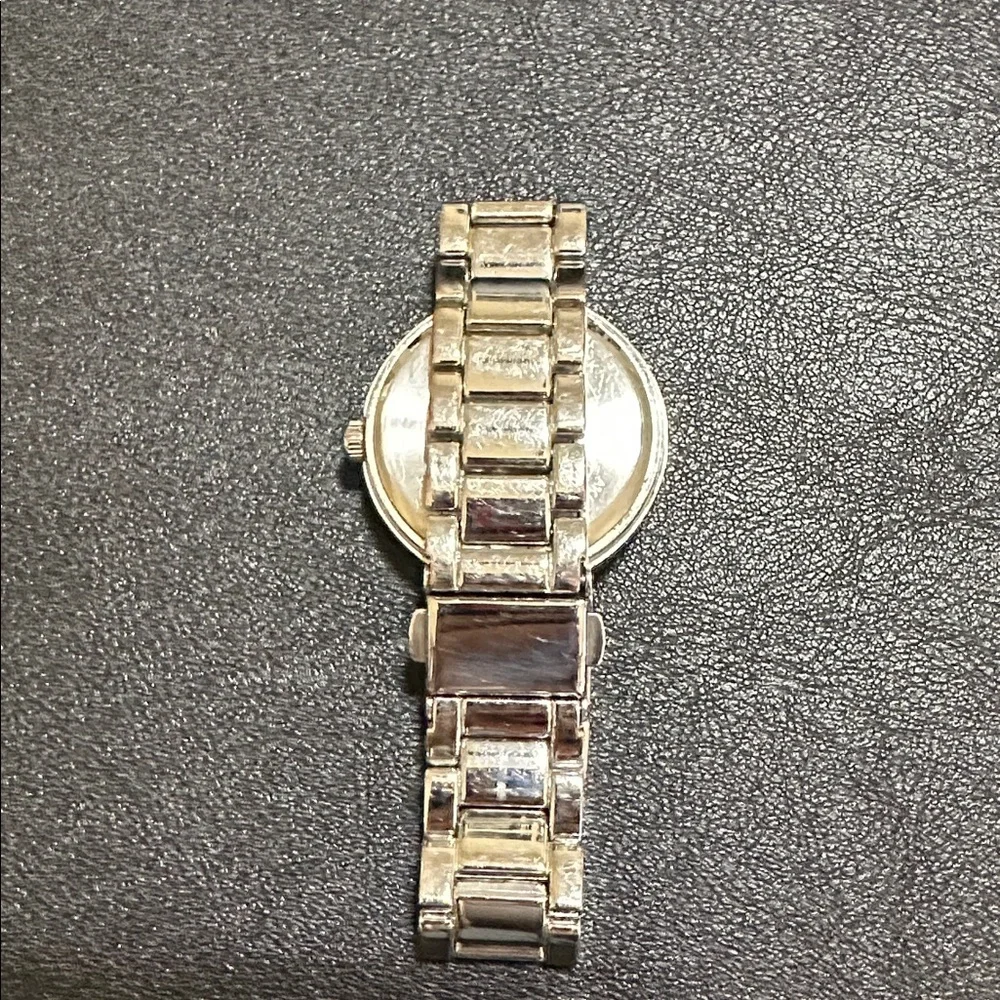 Anne Klein preowned silvertone